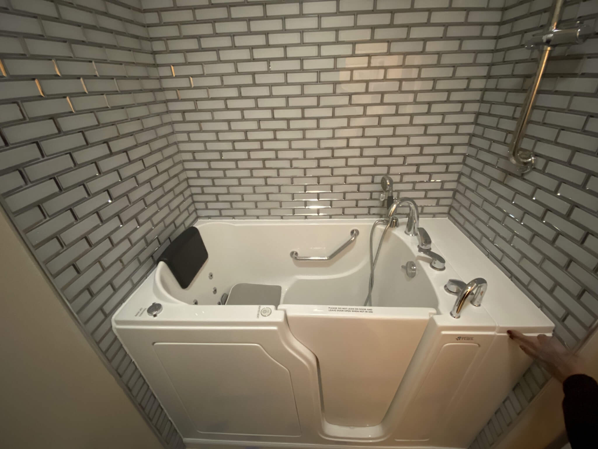 Walk-In Tub